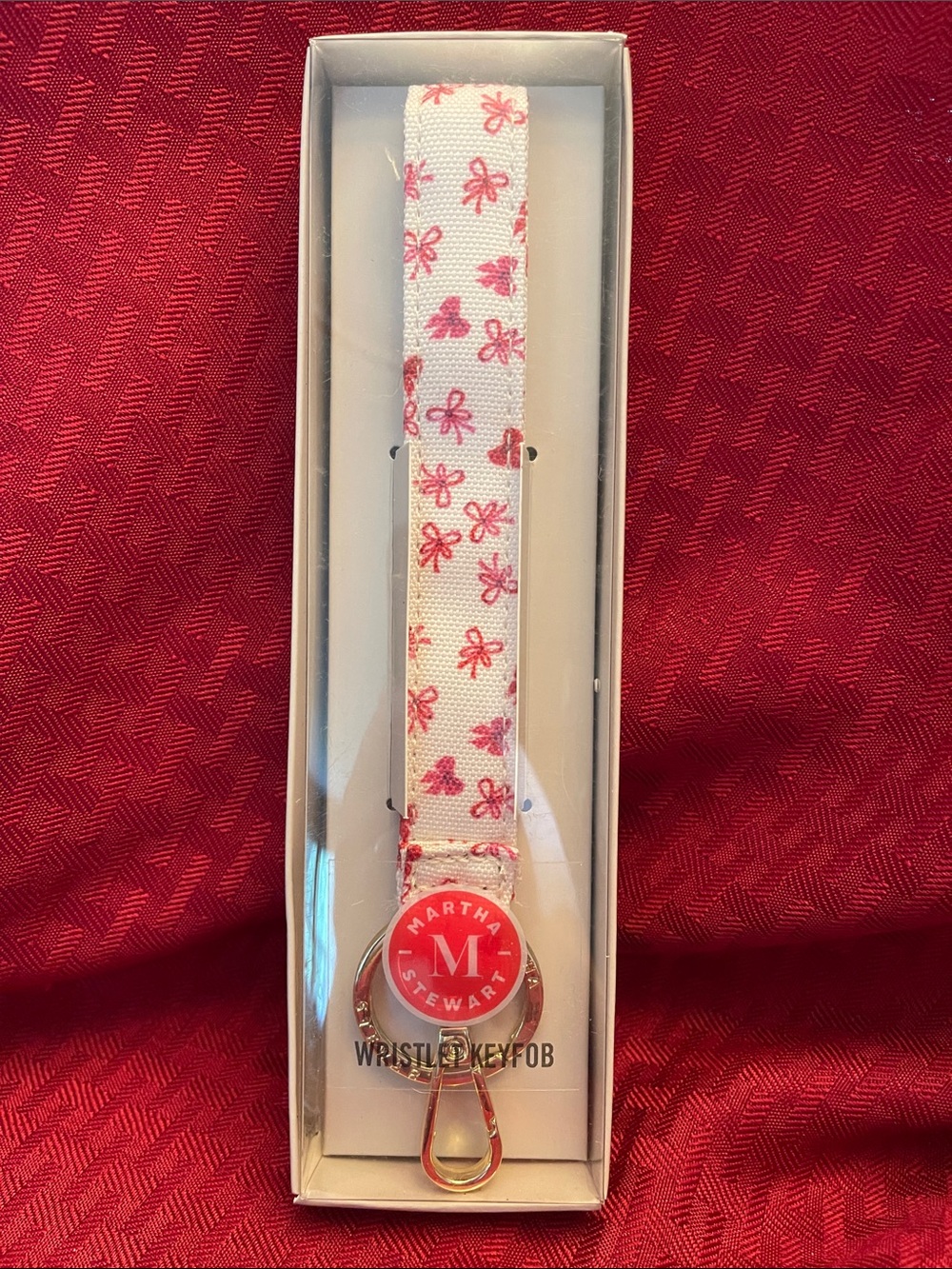 Martha Stewart White and Pink Bow Pattern Wristlet Key Fob